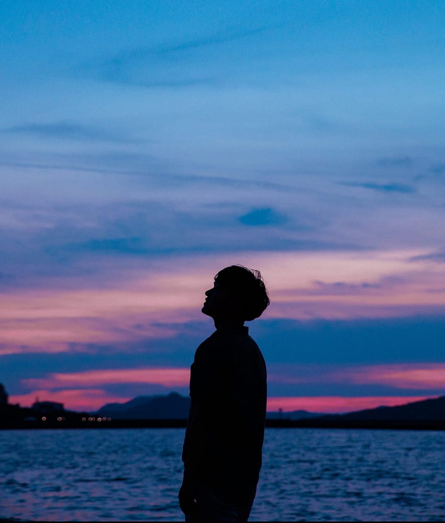 Photo by Na Inho on Unsplash