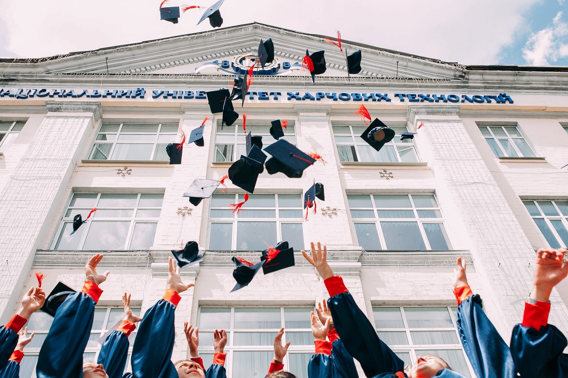The Disruption of Modern Education System and the Alternatives